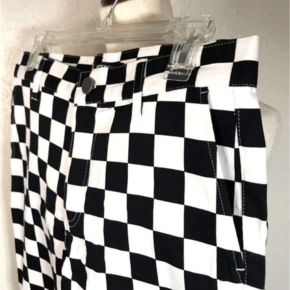Jackson men’s black and white “checkered flag” pants. Size 30. - Picture 3 of 5